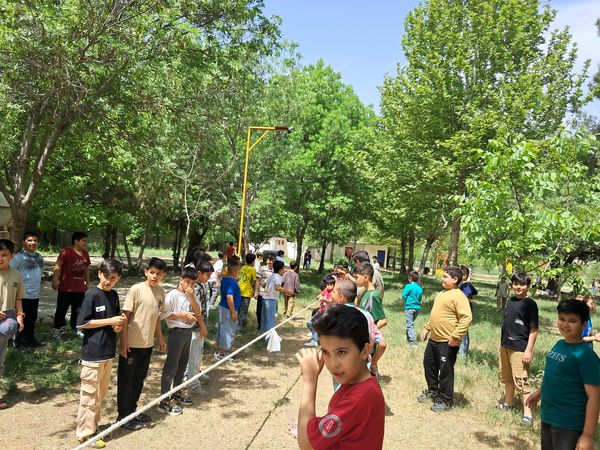 اردوی تفریحی دانش‌آموزان دبستان معلم آشخانه 