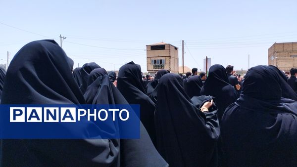 برگزاری نماز ظهر عاشورا در خلیل آباد 