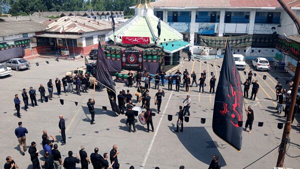 مراسم سوگواری امام حسین(ع) توسط کارکنان صنعت نفت محمودآباد