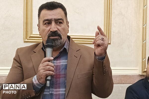 جلسه هم‌اندیشی مدیران مدارس ابتدایی ورامین 