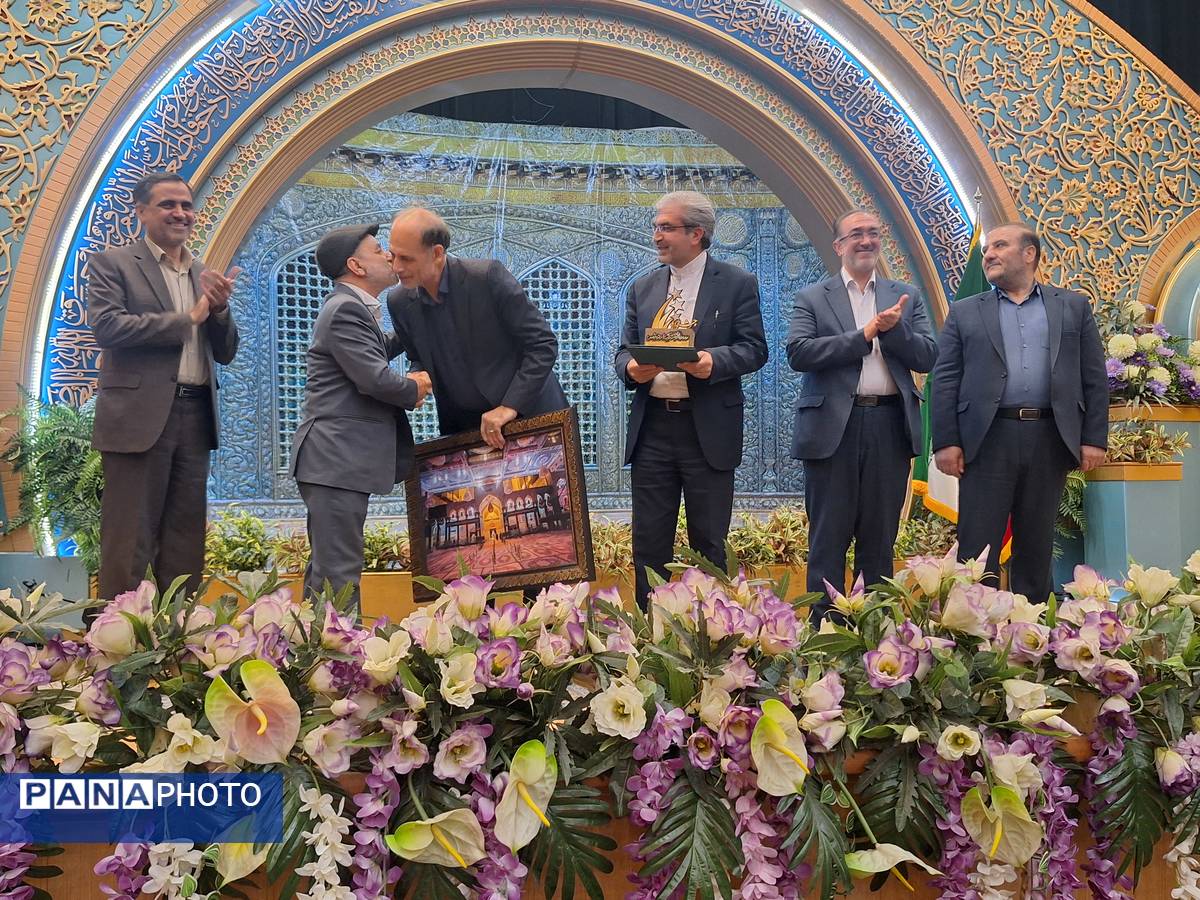 گردهمایی مدیران مدارس ناحیه ۴ و شورای اداری این ناحیه با خیریه صحیفه سجاد (ع) 