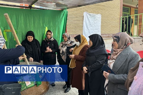 مراسم پخت سمنو در مدرسه حضرت ولیعصر(عج) ناحیه یک شهرری