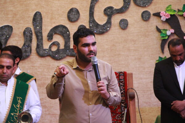 حضور خادمان رضوی در اعتکاف دانش‌آموزی فهرج