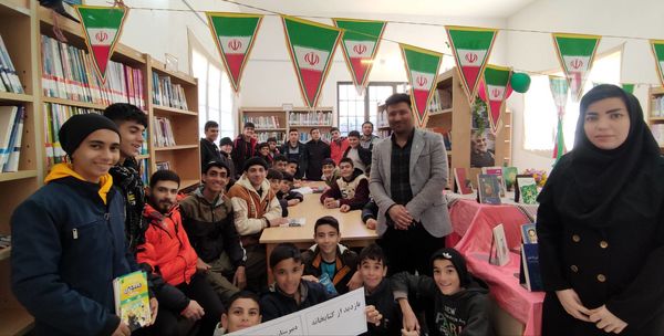 برنامه‌های گرامیداشت دهه فجر در کتابخانه عارف بجنوردی