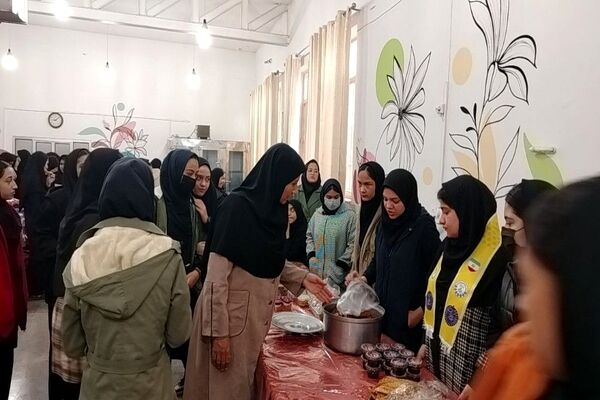 برپایی نمایشگاه و بازارچه کارو فناوری در دبیرستان شهید مجید دهنوی نیشابور