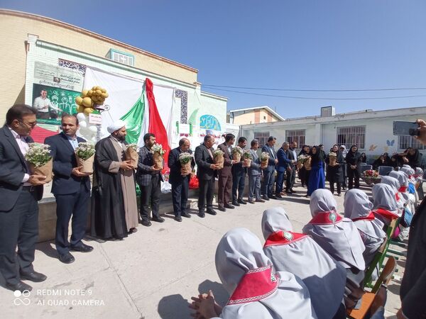 نواختن زنگ سپاس معلم در شهرستان جاجرم