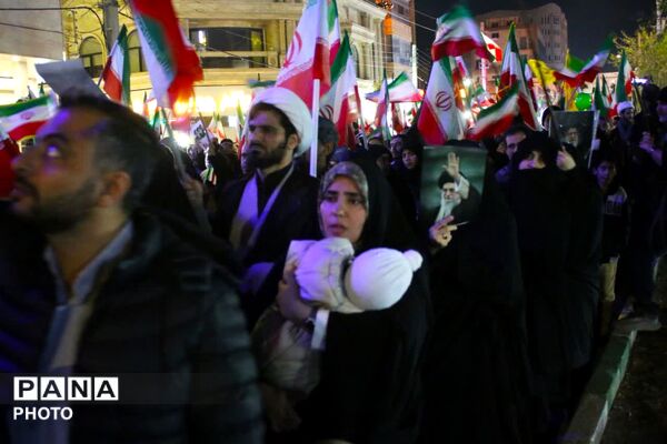 حضور دهه نودی‌ها در اجتماعات شبانه قم