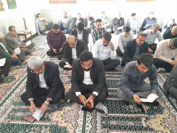مراسم سالروز ارتحال حضرت امام خمینی رحمت الله علیه در اداره کل آموزش و پرورش استان بوشهر