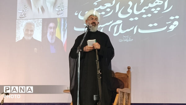 نماز جمعه شهرستان کاشمر 