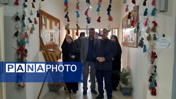 بازدید مدیرکل آموزش و پرورش استان از هنرستان فاطمه‌الزهرا(س) هادی‌شهر