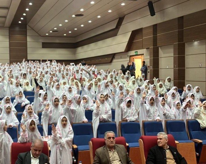 جشن تکلیف دختران ابتدایی عاطفه شهریار
