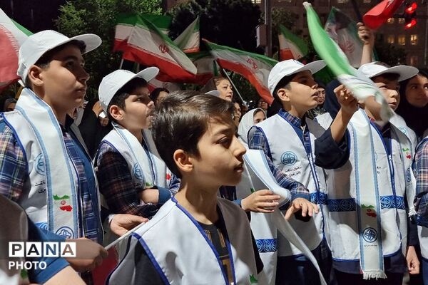 رجزخوانی و حضور پرشور سفیران سلامت منطقه کهریزک 
