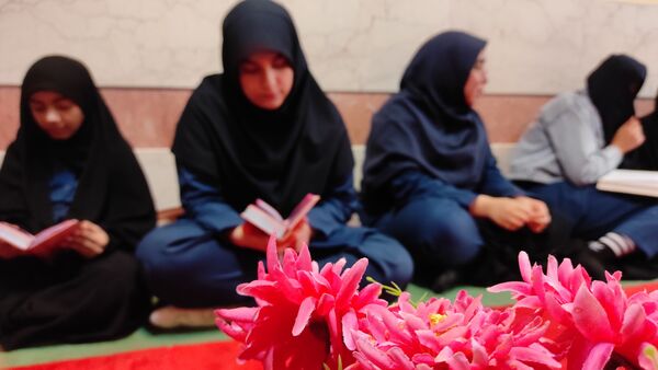 دانش‌آموزان مهمان سفره خدا شدند
