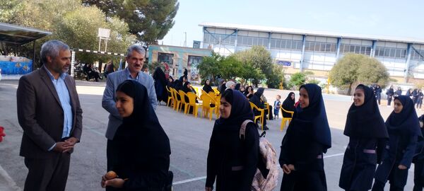 زنگ جوانه‌ها در گناباد به صدا در آمد