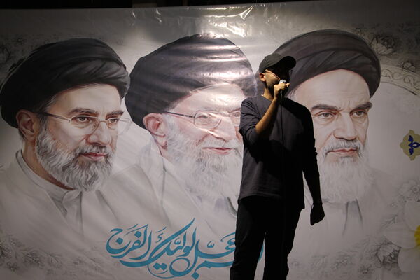 رودهن در سوگ امام خامنه‌ای(ره)؛ حضور پرشور مردم و دهه‌نودی‌ها