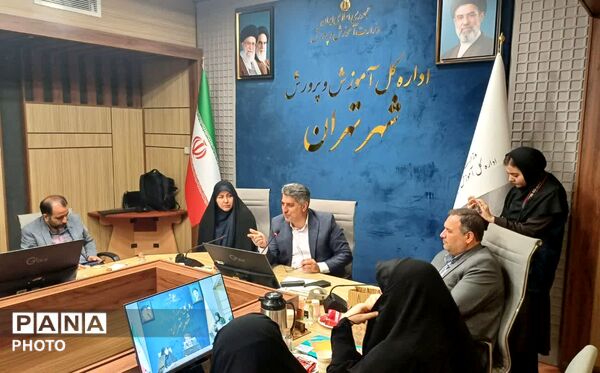 تجلیل از طلایه‌داران تشکیلاتی شهر تهران