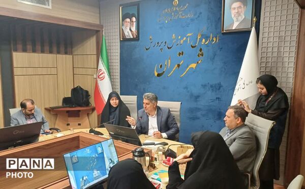 تجلیل از طلایه‌داران تشکیلاتی شهر تهران