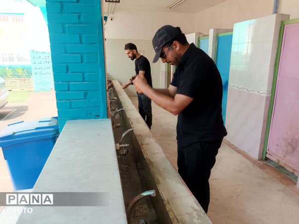 دبستان معراج منطقه ۱۰ پایگاه خدمت‌رسانی زائران تشییع رهبر شهید 
