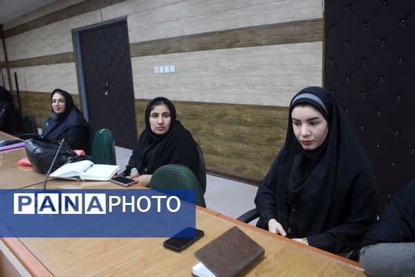 کارگاه آموزشی دانش‌افزایی تربیت مدرس آموزش خانواده آموزش و پرورش استان بوشهر