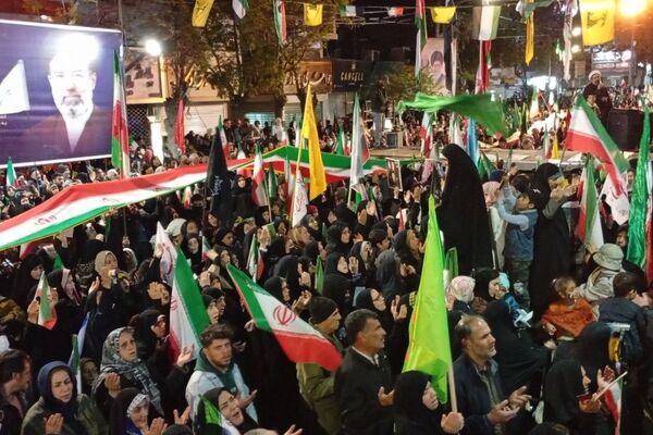  پاسداشت مقام شهدا و پایبندی به آرمان‌های انقلاب در ملایر