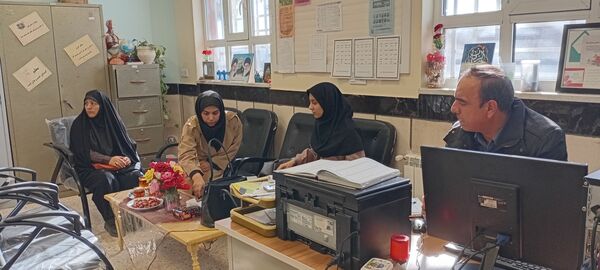 بازدید مسئولین آموزش و پرورش خلیل آباد از حوزه امتحانی دبیرستان مادرمهربان نقاب