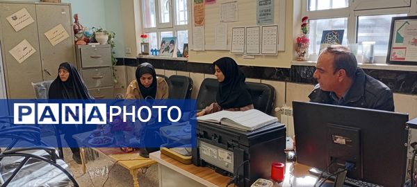 بازدید مسئولین آموزش و پرورش خلیل آباد از حوزه امتحانی دبیرستان مادرمهربان نقاب