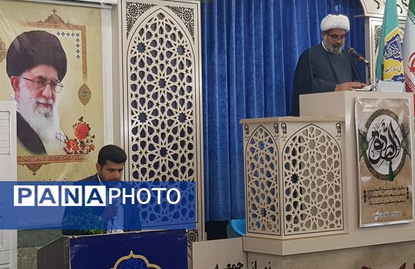 میز خدمت آموزش و پرورش در نماز جمعه