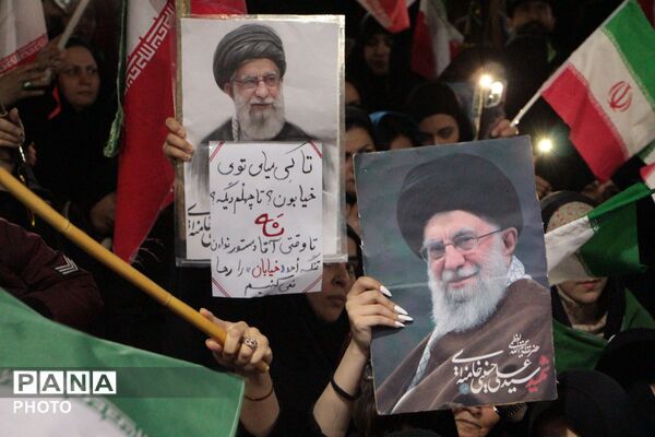 موج سی‌وهشتم اجتماع مردمی در اسلامشهر، طنین‌ساز حضور پرشور شهروندان 