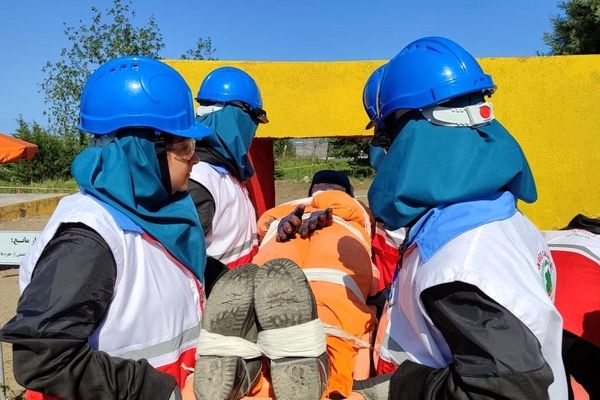 رقابت ۱۲۸ هزار دانش‌آموز در بزرگ‌ترین مسابقات امدادی کشور آغاز شد