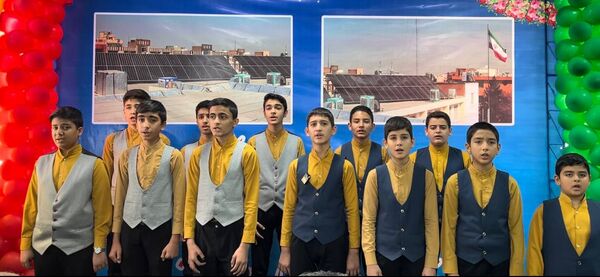 افتتاح پنل خورشیدی ۴۰ کیلوواتی در اداره آموزش و پرورش ناحیه ۷ مشهد