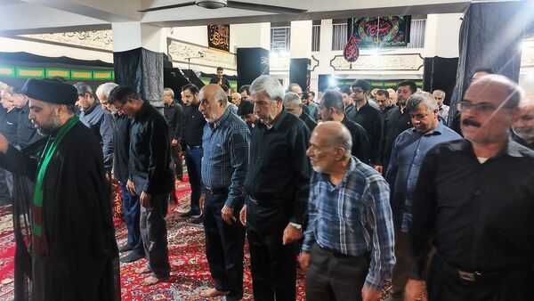 نمازی به یاد ظهر عاشورا