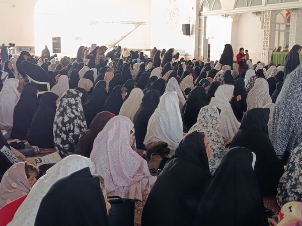 نماز جمعه در شهرستان کاشمر 