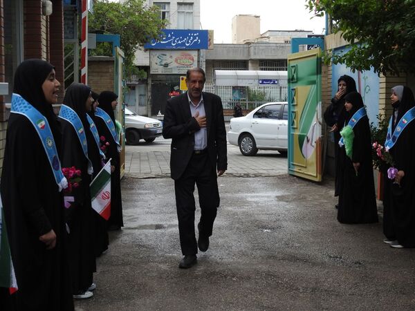  زنگ "سپاس معلم" در نیشابور