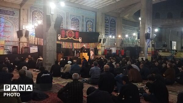مراسم شب ۱۹ ماه رمضان در مسجد جامع نیشابور 