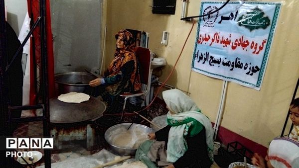 برپایی نمایشگاه بانوان مقاومت، ستون های استقامت با موضوع «نقش زنان در دفاع مقدس»