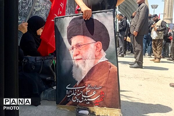 آخرین بدرقه «آقای شهید ایران»؛ اجتماع میلیونی مردم در مصلای امام خمینی(ره)
