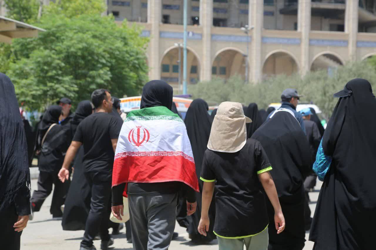 مراسم وداع با پیکر مطهر رهبر شهید در مصلی تهران 