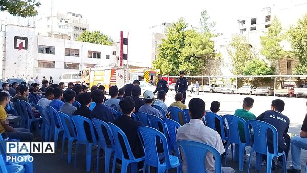 آخرین روز از دوره آموزش آتشنشانی داوطلب ویژه آقایان در نیشابور-۱