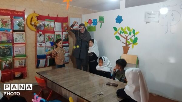 برگزاری جشن هفته ملی کودک و مراسم قصه‌ گویی در کودکستان گل‌‌های نرجس معمولان