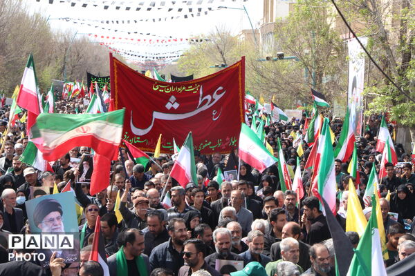 قاب هایی از حماسه آفرینی یزدی ها در روز قدس