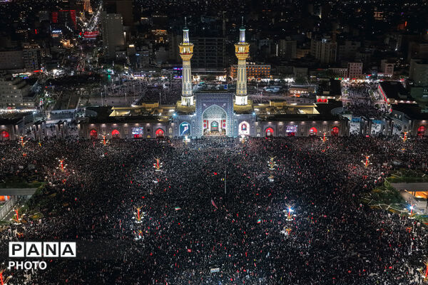 تشییع پیکر رهبر شهید انقلاب در مشهد مقدس-۱
