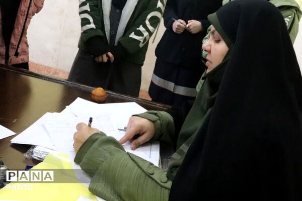 طنین چهل و چهارمین شور رقابت قرآنی در قلب‌های دانش‌آموزان قرچکی