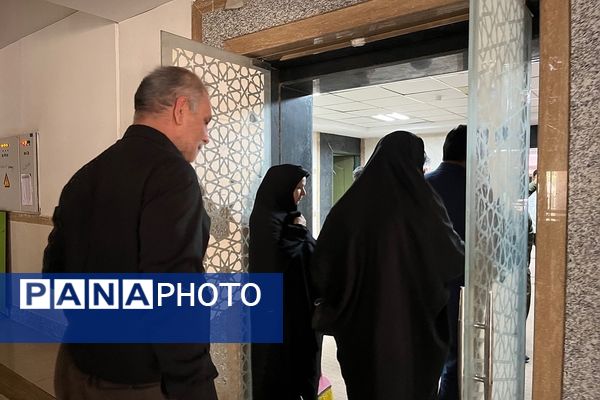 بازرسی مکان برگزاری رقابت‌های ورزش دانش‌آموزی در منطقه رودهن توسط مسئولان اداره‌کل شهرستان‌های تهران