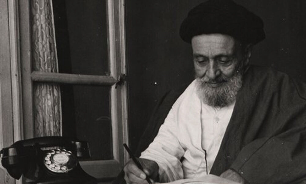 آیت‌الله کاشانی نقش بسیار مهمی در تصویب ملی شدن صنعت نفت داشت