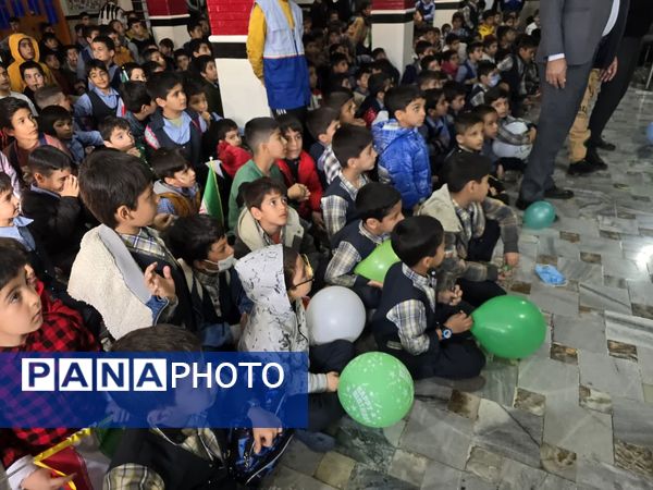 آیین جشن باشکوه چهل و ششمین سالگرد پیروزی انقلاب در مدرسه ۱۷ شهریور یاسوج