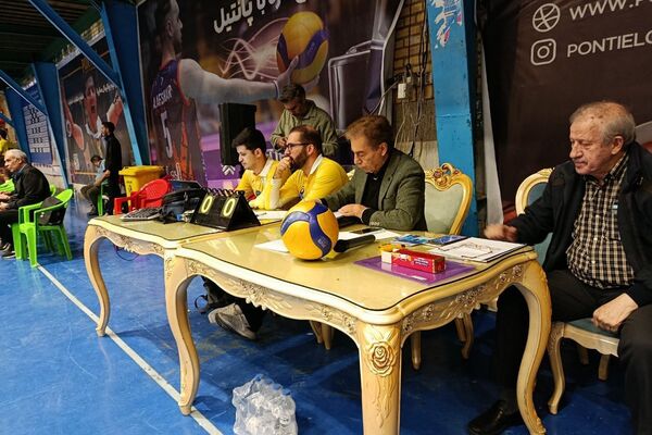 درخشش طلایی‌پوشان ورامین؛ مقاومت تهران مغلوب شد