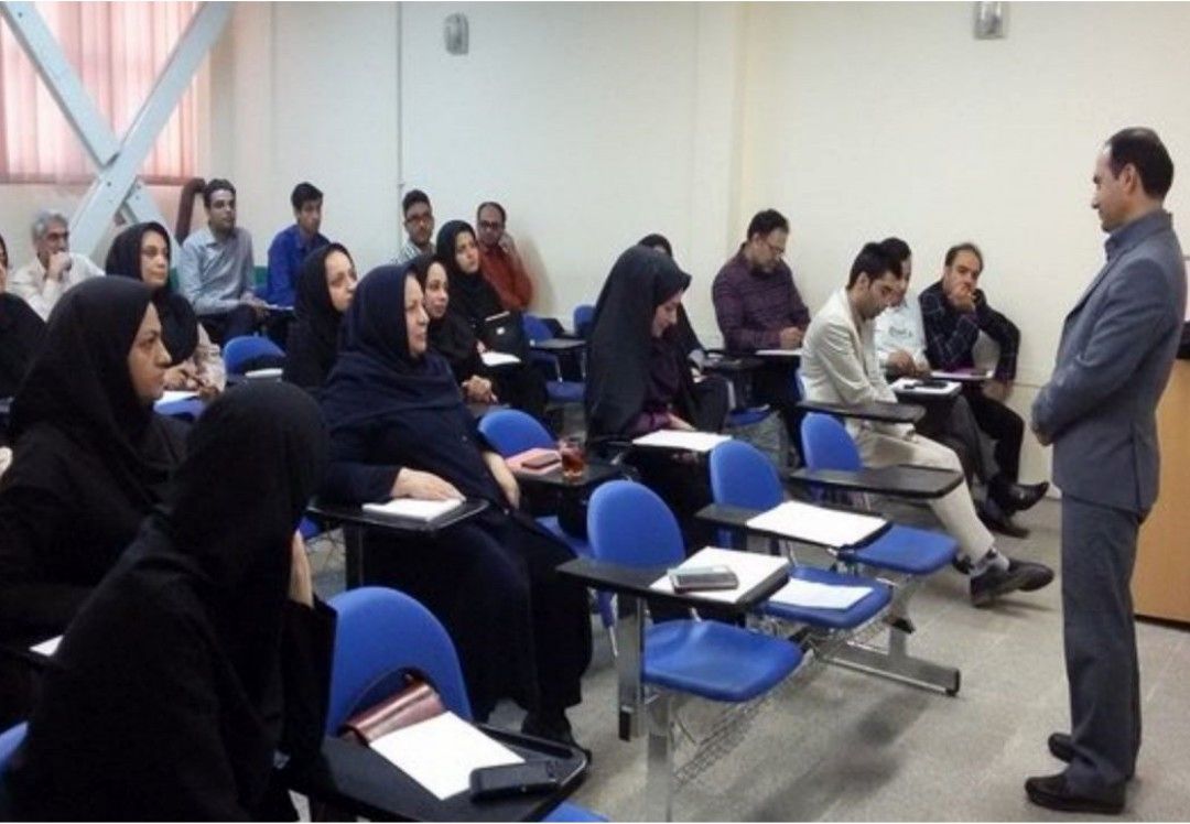  آموزش‌های ضمن خدمت؛راهی برای توانمندسازی معلمان تازه‌کار است