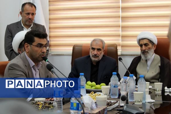 بازدید معاون قوه قضاییه و استاندار مازندران از ناحیه صنعتی گلوگاه 