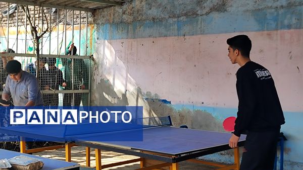 فینال مسابقات تنیس روی میز در دبیرستان شاهد ابوذر غفاری 