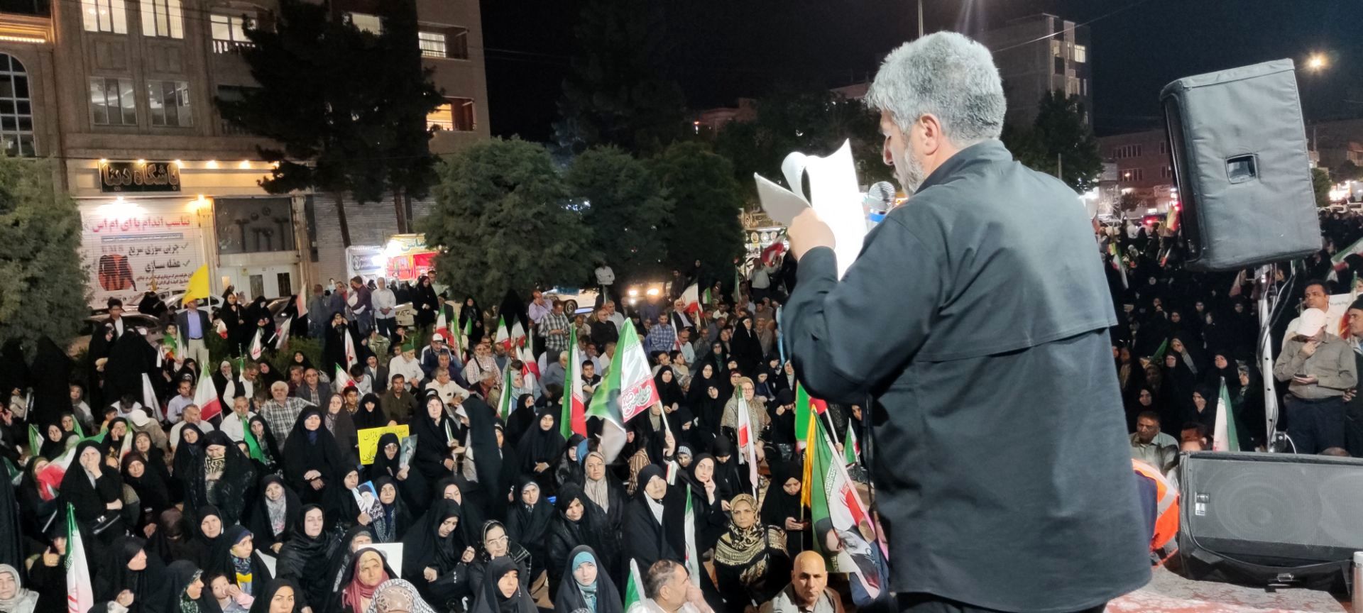  شب دلدادگی در حسینیه فضل قرارِ عاشقان با امام زمان (عج)